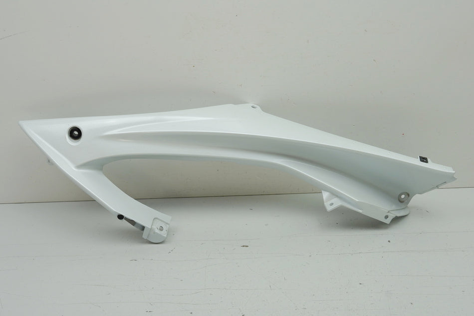 YAMAHA YZF R6 RJ15 Carenado superior derecho Cubierta lateral Tapa 13S-2117W-00-P1