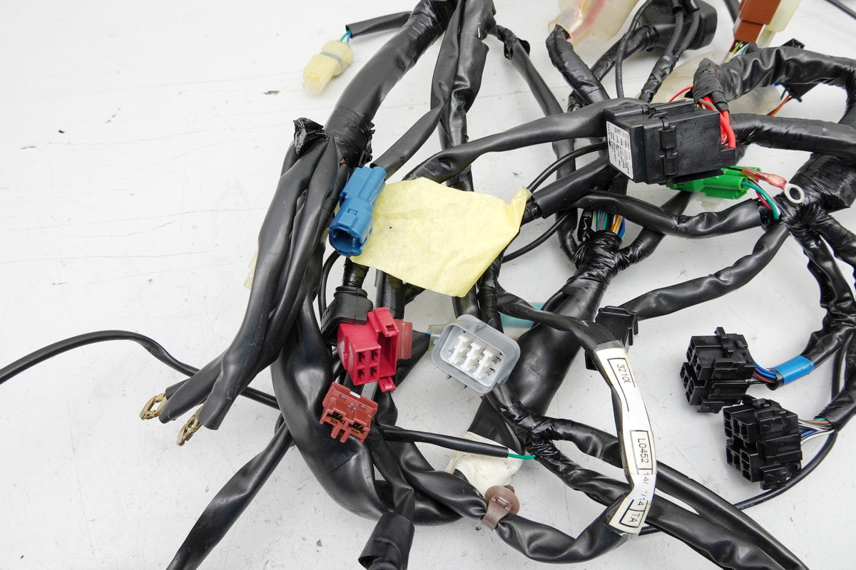 HONDA CBF 1000 FA SC64 Mazo de cables Cableado principal 32100-MGJ-D00