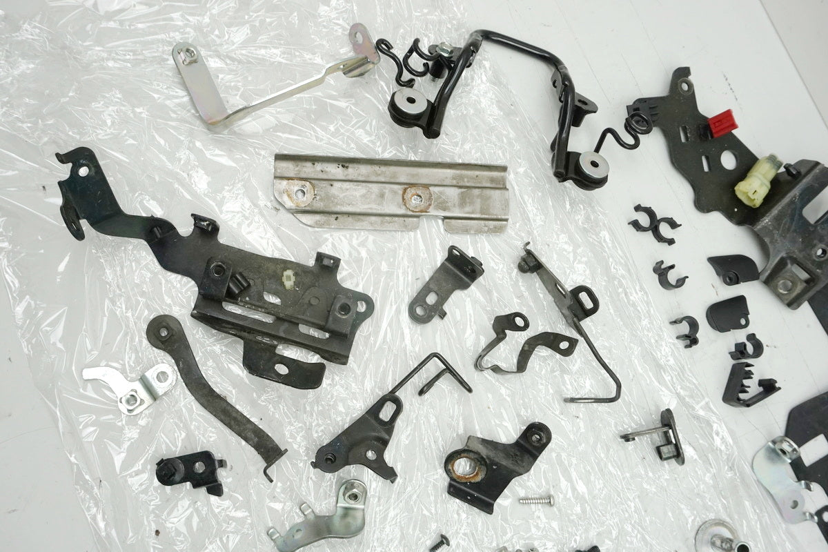 HONDA CB 650 FA RC75 Screws Small Parts Holder