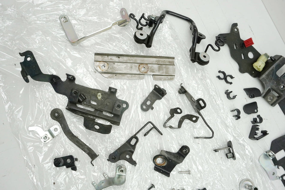 HONDA CB 650 FA RC75 Screws Small Parts Holder