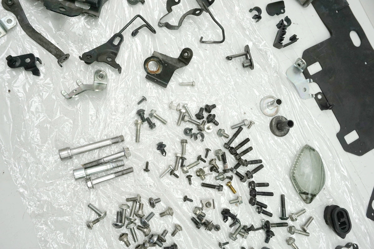 HONDA CB 650 FA RC75 Screws Small Parts Holder