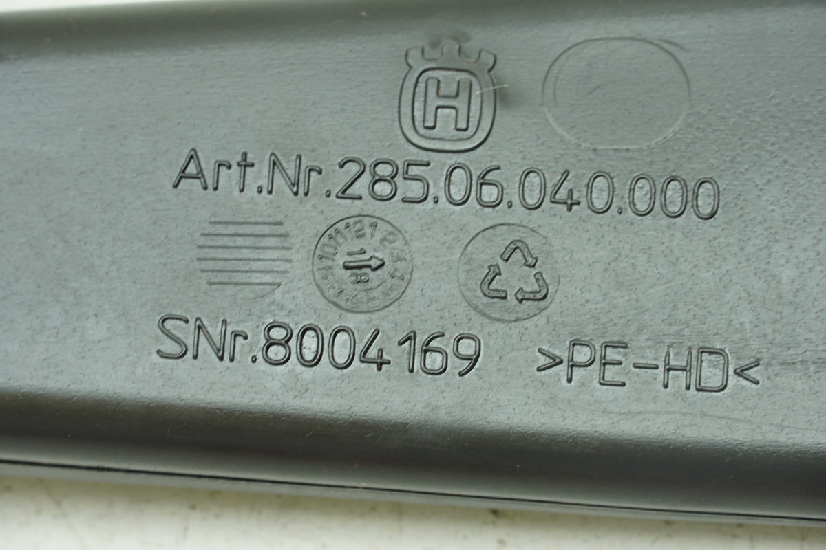 HUSQVARNA Vitpilen HQV 401 Conducto de aire Tubo de admisión Canal de aire SOLO 6897km