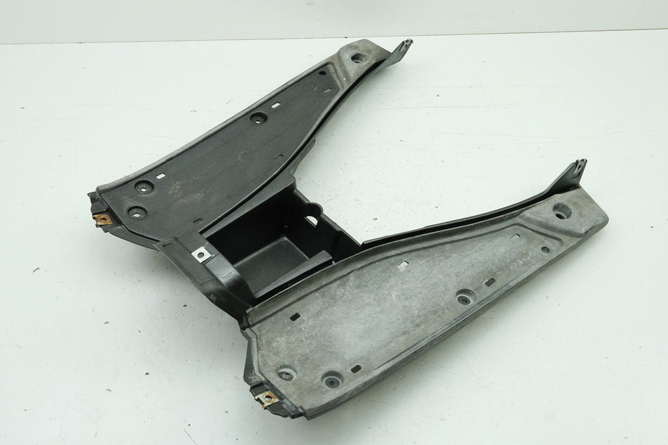 APRILIA SR 50 ZD4TEA Carenado Reposapiés Estribera Cubierta Tapadera Carenado