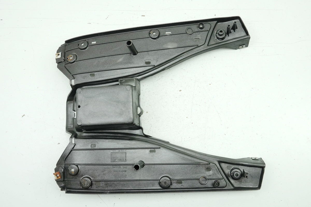 APRILIA SR 50 ZD4TEA Verkleidung Fußraum Trittbrett Abdeckung Cover Verkleidung