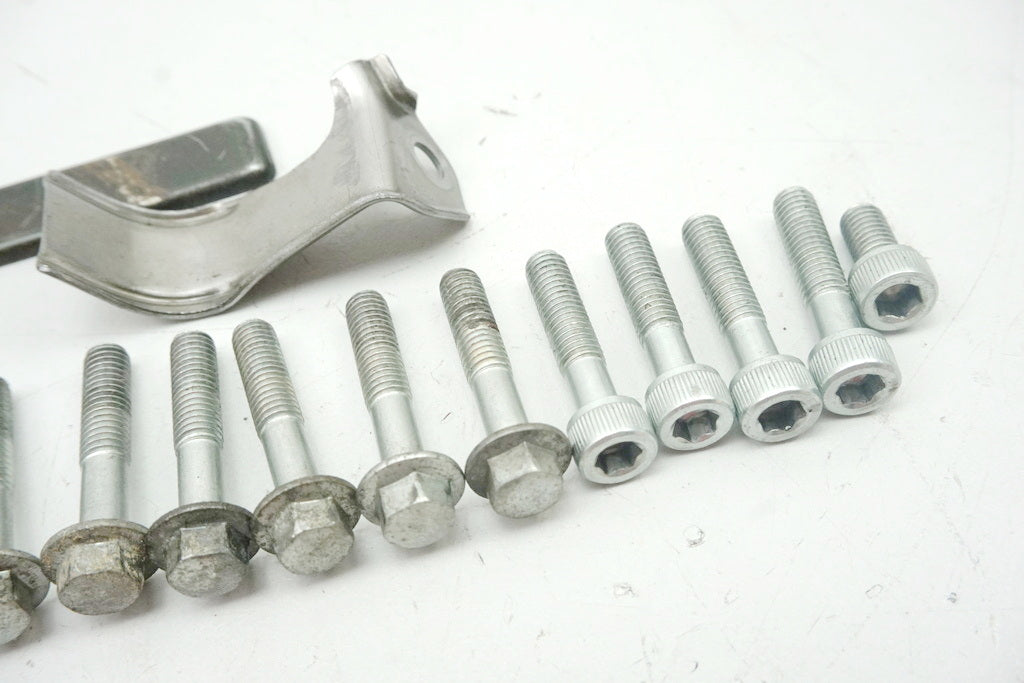 HONDA CB 500 PC32 SCHRAUBEN LIMADECKEL STATOR MOTORDECKEL