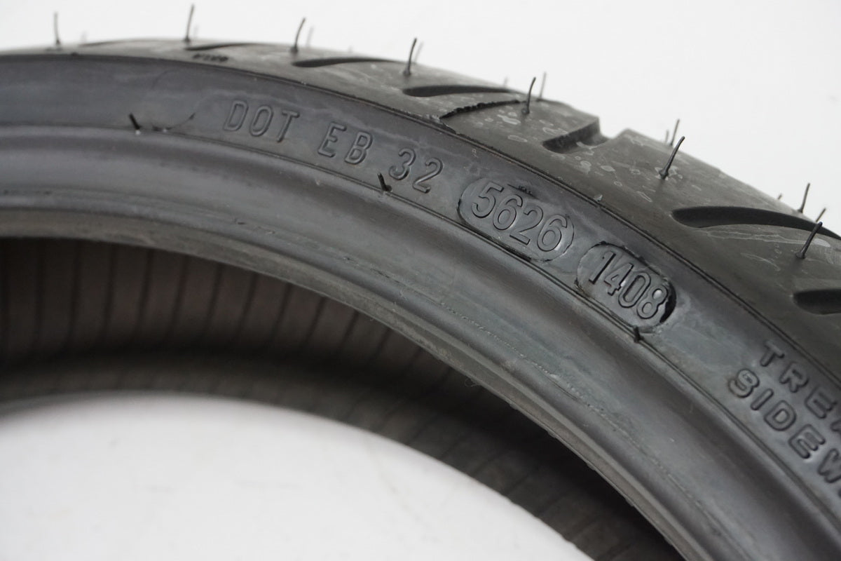 Metzeler MEZ1 120/60 ZR17 55W Neumático delantero
