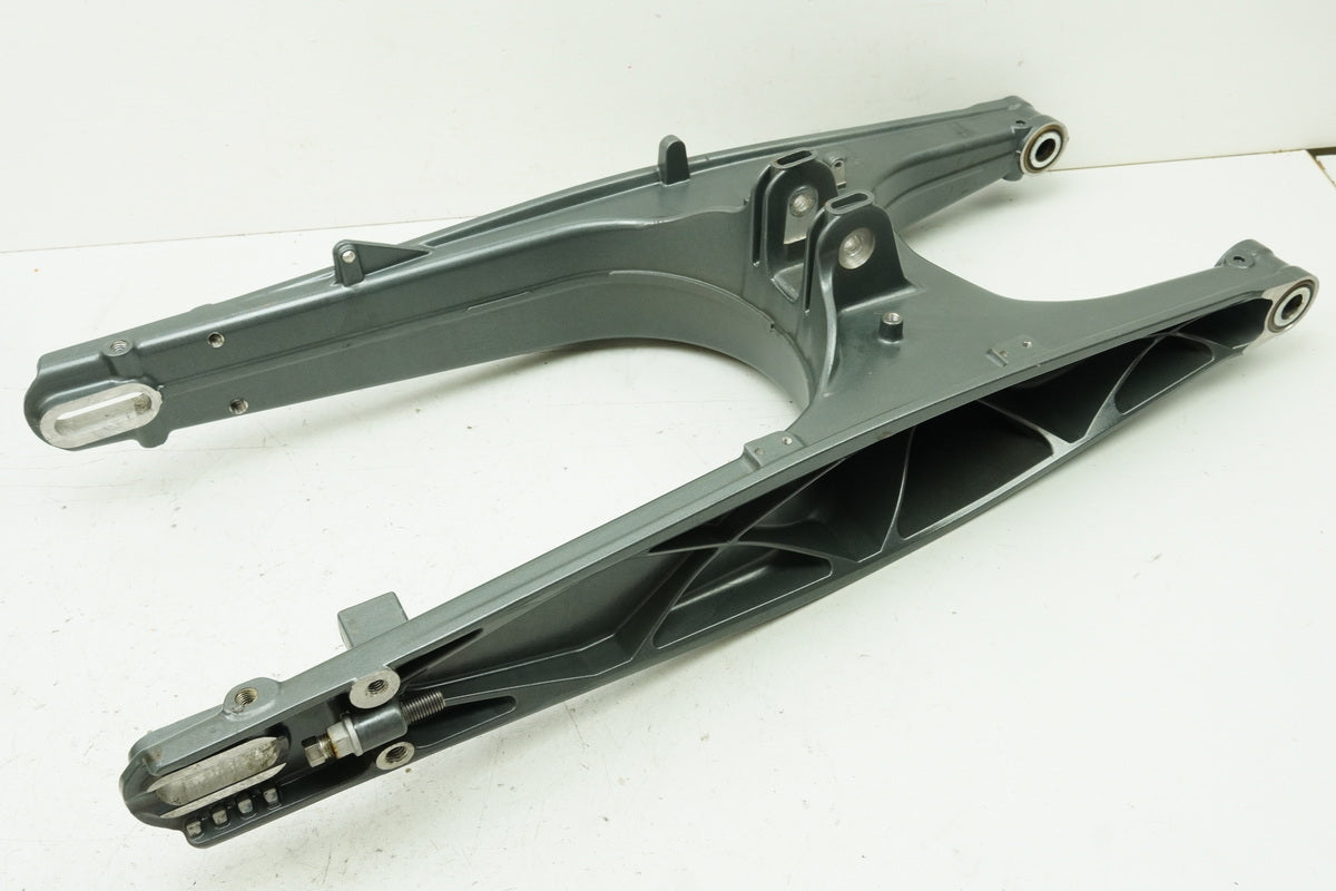 HUSQVARNA Vitpilen HQV 401 Swingarm Rear Wheel Swingarm (for frame) 6897 km