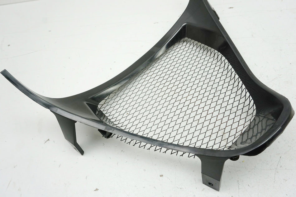 SUZUKI GSX-R 1000 WVBZ K3 K4 Verkleidung Bug mitte Abdeckung Cover Bugspoiler