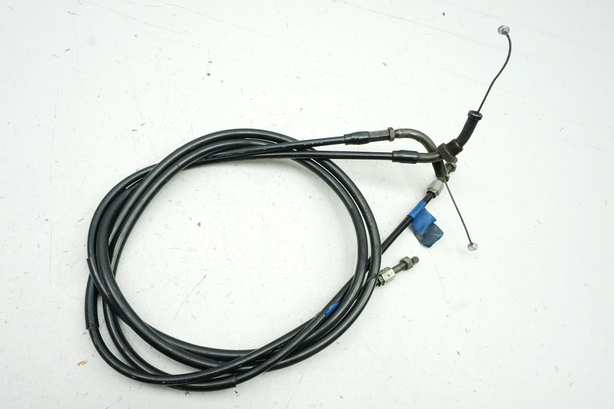 HONDA GL 500 PC02 SILVER WING throttle cables