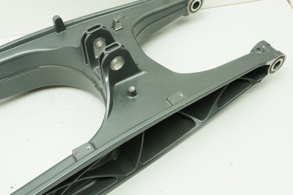 HUSQVARNA Vitpilen HQV 401 Swingarm Rear Wheel Swingarm (for frame) 6897 km