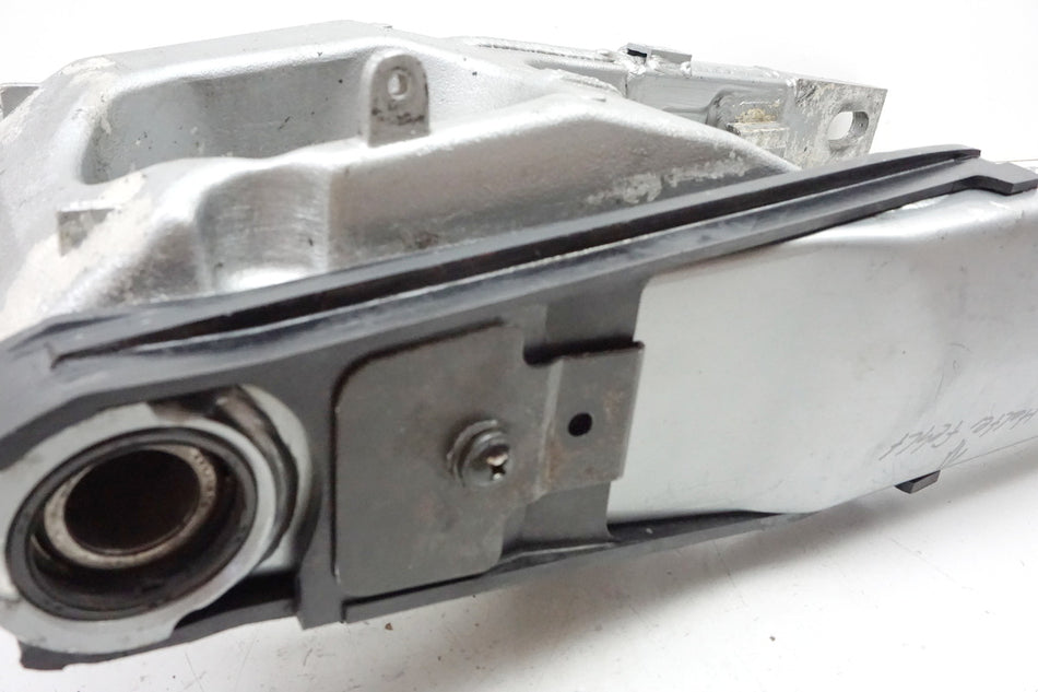 KAWASAKI ZX-9R ZX900B Schwinge Swingarm