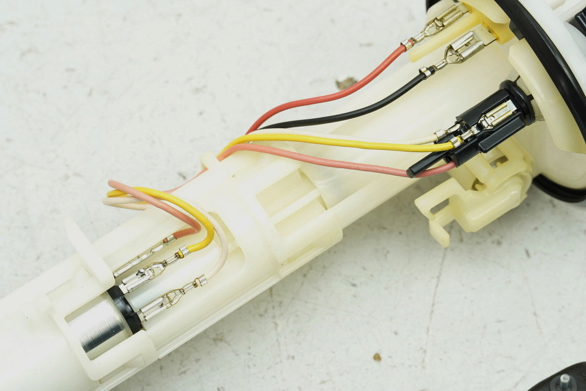 YAMAHA MT 125 A RE11 (RE29) YZF Fuel Pump (for Fuel Tank)
