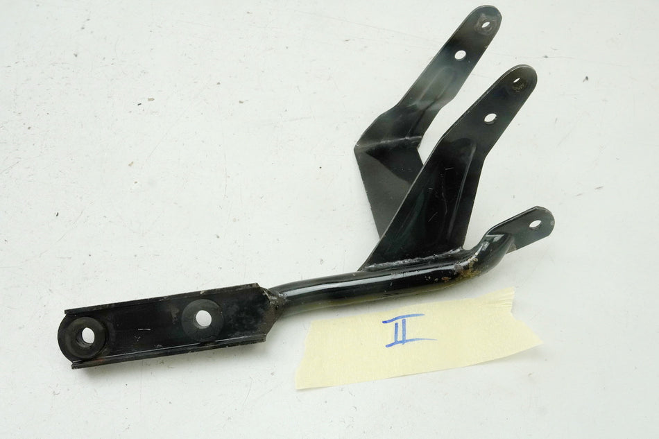 SUZUKI LS 650 NP41 SAVAGE Soporte II Escape Silenciador Subchasis