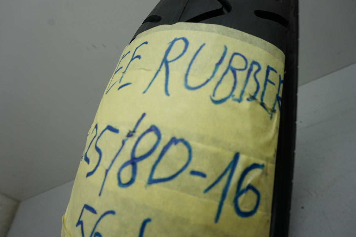Vee Rubber Tube Type 3.25/80-16 56J Reifen