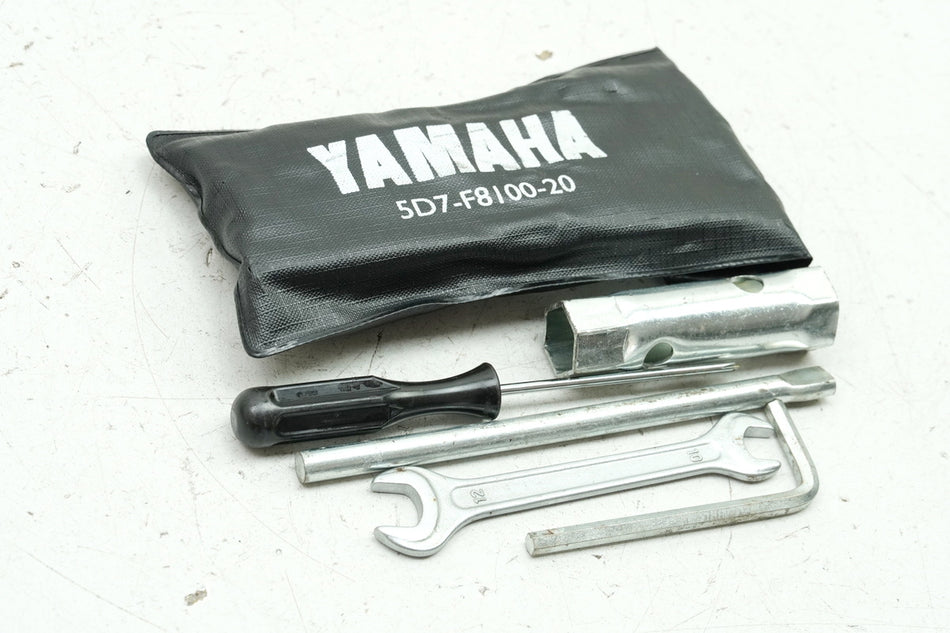 YAMAHA MT 125 A RE11 (RE29) Herramientas de a bordo Herramienta (para chasis y bastidor)
