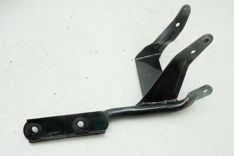 SUZUKI LS 650 NP41 SAVAGE Soporte III Escape Silenciador Subchasis