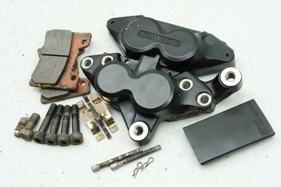 YAMAHA VMX-12 VMAX 1200 2WE Bremssattel links vorn Bremszange