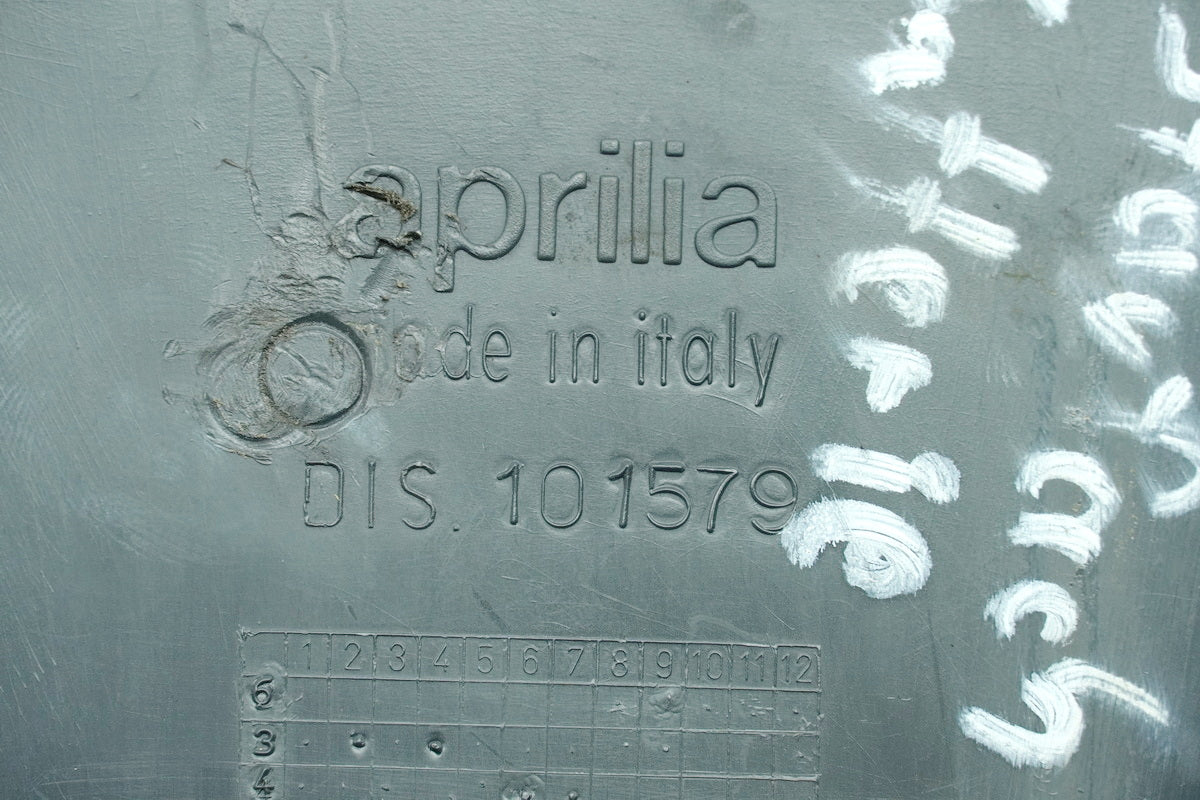 APRILIA SR 50 ZD4TEA Compartimento para herramientas Cajón de herramientas Caja de almacenamiento Caja de herramientas