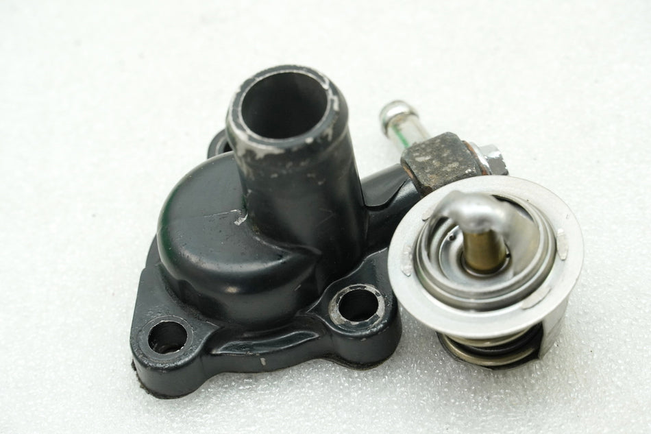 YAMAHA DT 125 R 4BL Termostato Carcasa del termostato (para el sistema de refrigeración del motor)