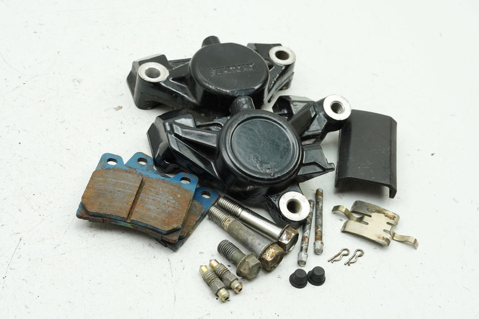 YAMAHA VMX-12 VMAX 1200 2WE Bremssattel hinten Bremszange
