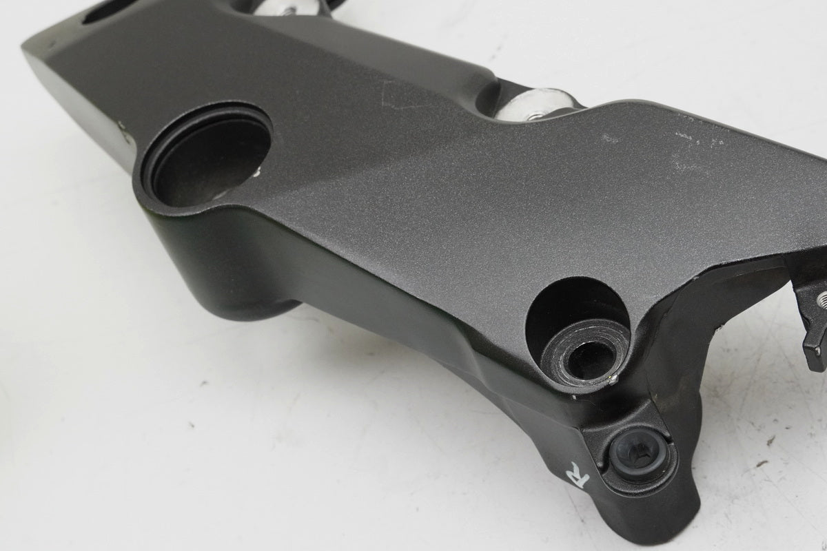 HONDA CBF 1000 FA SC64 Bracket right footrest plate frame 50600-MGJ-D00ZB