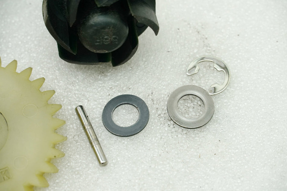 YAMAHA DT 125 R 4BL Bomba de agua impulsor eje (para motor) Tapa tapa de motor