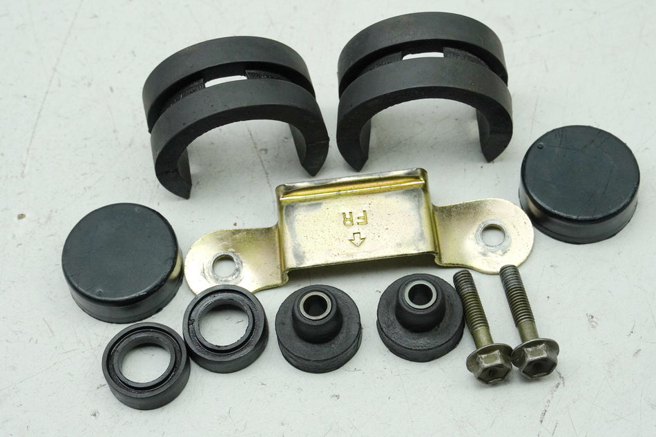SUZUKI GSX 750 AE INAZUMA Soporte Tanque Goma Amortiguador Tope Base de tanque