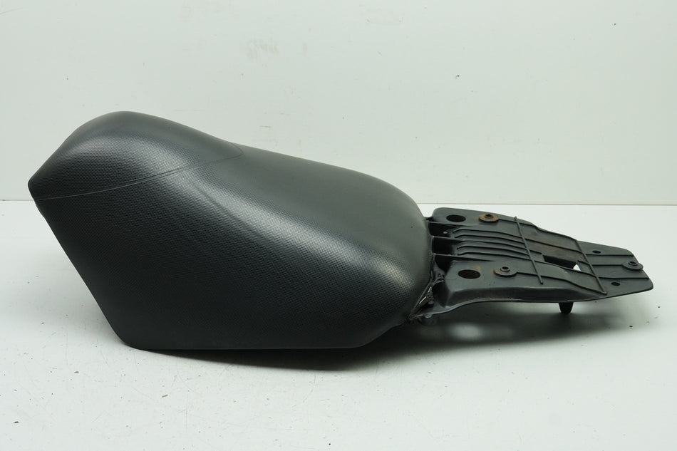 APRILIA SR 50 ZD4TEA Asiento del conductor DIS.E 102284