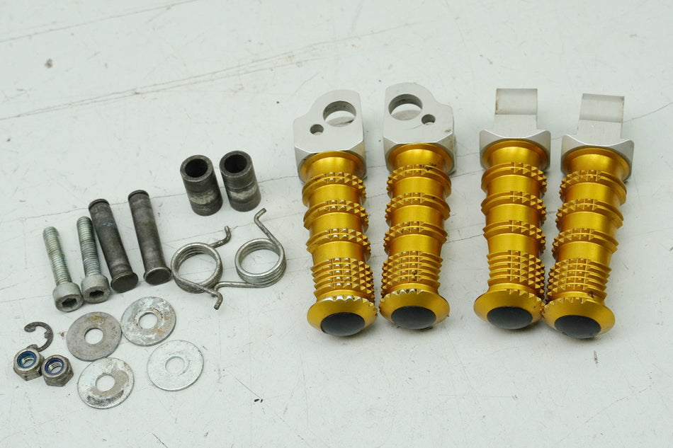 SUZUKI GSX 750 AE INAZUMA reposapiés ABM delanteros traseros reposapiés conductor pasajero oro