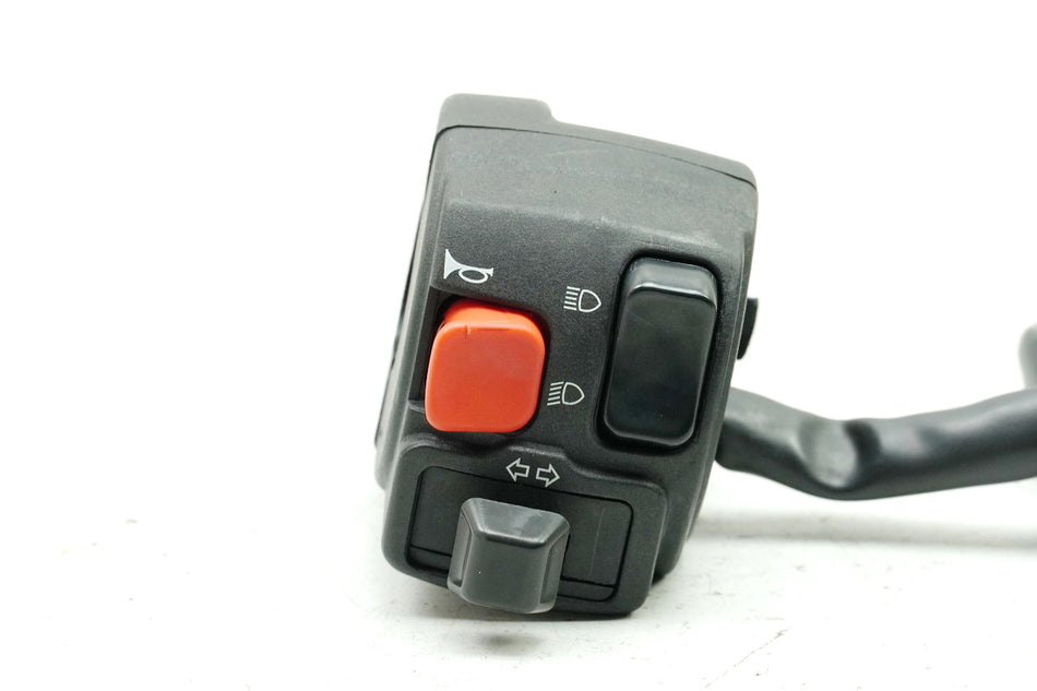 YAMAHA XT 125 X R Interruptor manillar izquierdo Interruptor luz 8931 km 3D6-H3976-00-00