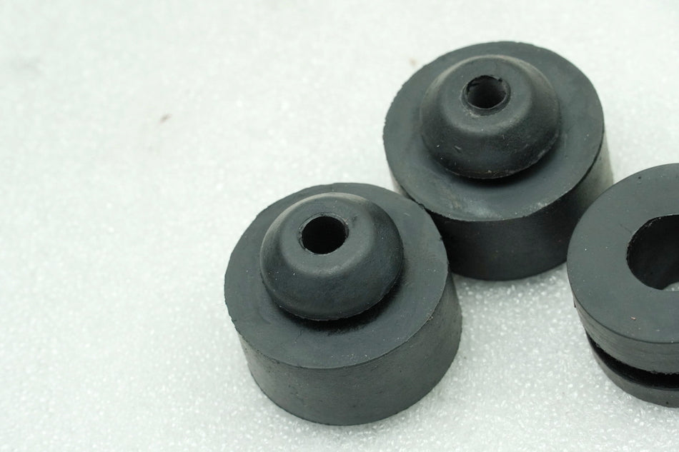 KAWASAKI Z 750 ZR750J Amortiguador de goma para depósito, soportes de goma para depósito 04-06