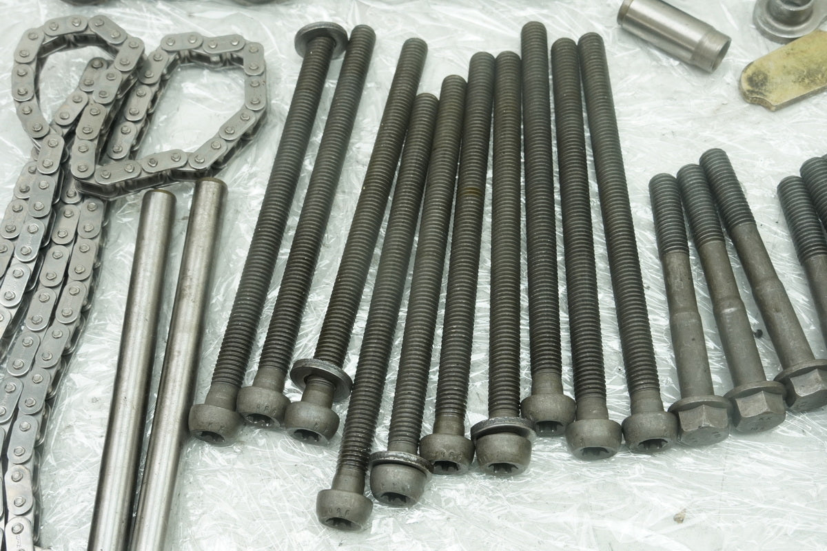 BMW K 1200 LT A K2LT Schrauben Kleinteile Halter Muttern (für Motor Zylinder)