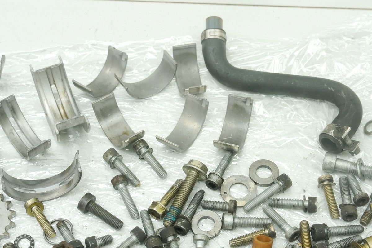 BMW K 1200 LT A K2LT Schrauben Kleinteile Halter Muttern (für Motor Zylinder)