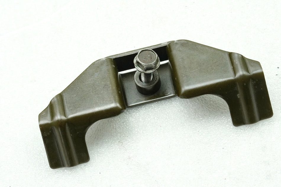 KAWASAKI Z 750 ZR750J Soporte Asiento Conductor Soporte Asiento Placa de sujeción Abrazadera 04-06