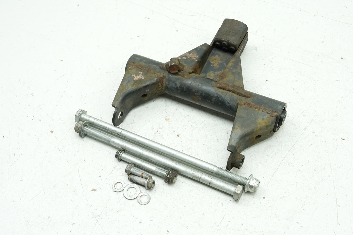 APRILIA SR 50 ZD4TEA Halterung Motor Achse Schrauben Motorhalter Bolzen 15393 km