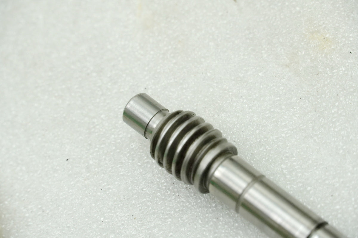 YAMAHA DT 125 R 4BL Antrieb Ölpumpe Welle Antriebsrad Zahnrad (für Motor)