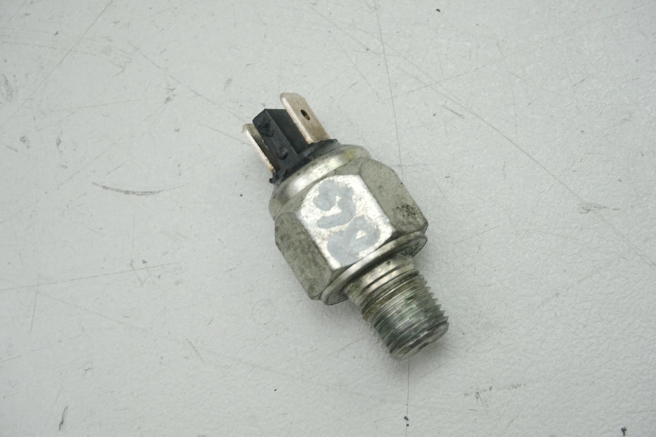 Interruptor de luz de freno trasera HARLEY DAVIDSON FLHR FL1 1584 Road King