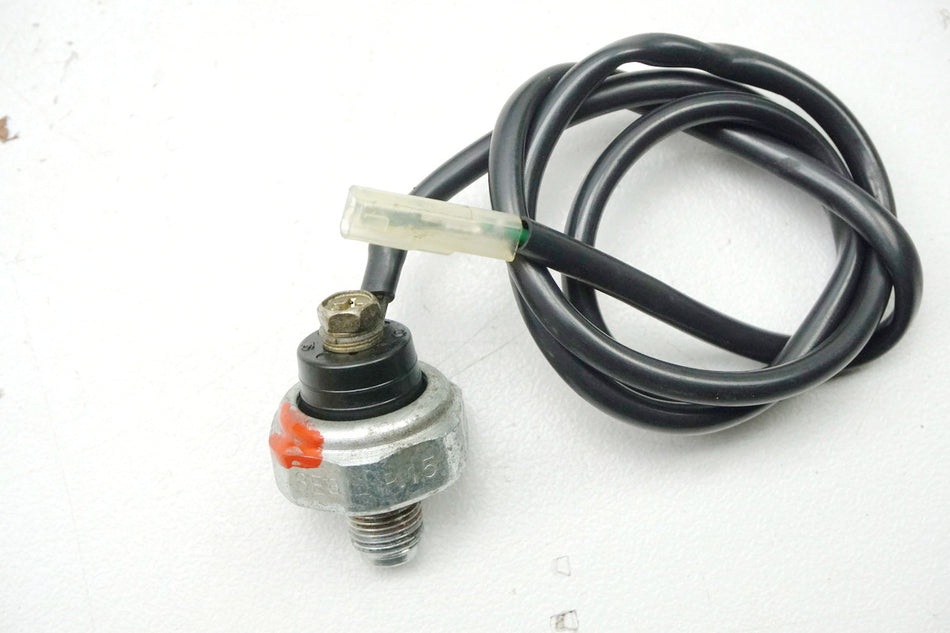 SUZUKI GSX-R 1000 WVBZ K3 K4 Interruptor de presión de aceite