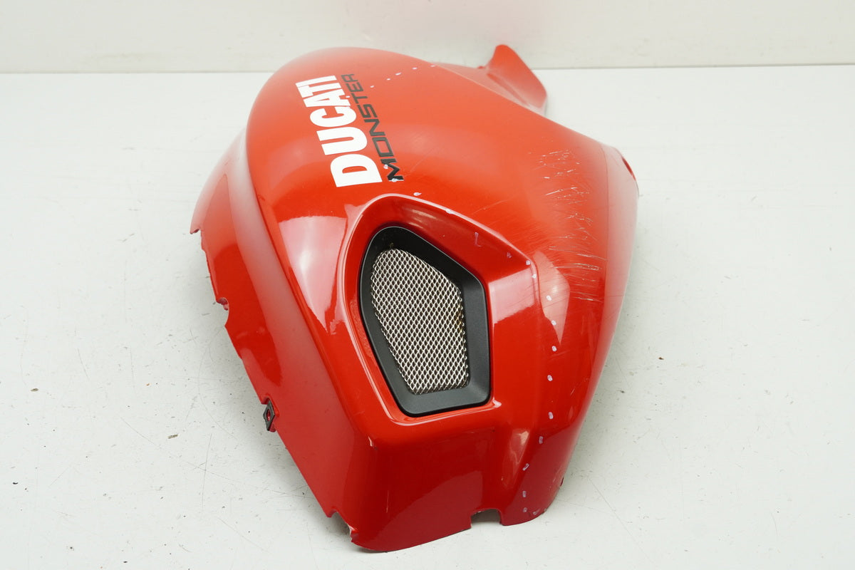 DUCATI MONSTER 696 ABS M5 Tankverkleidung links Abdeckung Tank Cover NUR 1626km