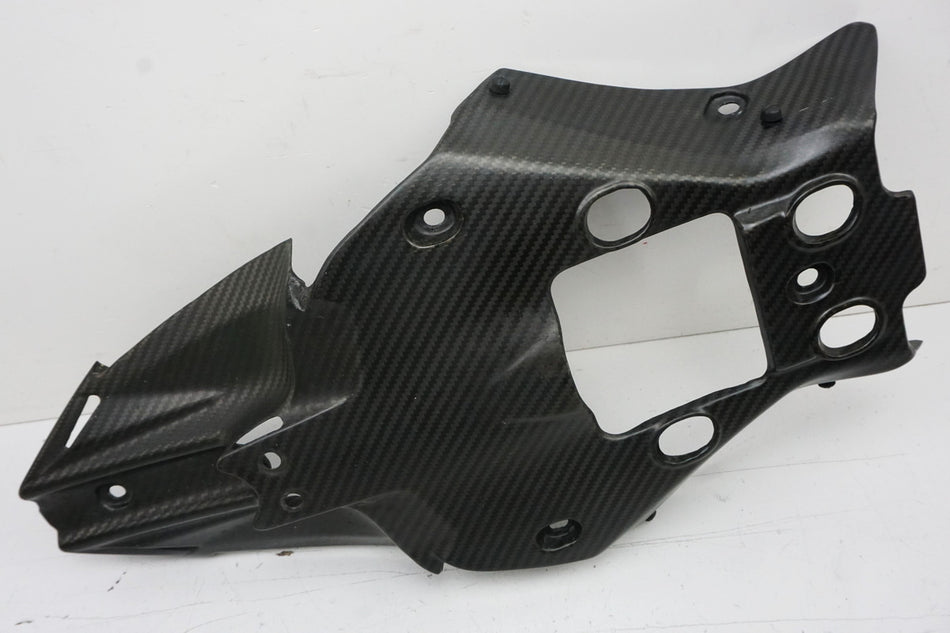 MV AGUSTA BRUTALE 800 DRAGSTER RR B322BB Cubrecadenas trasero de carbono Guardabarros