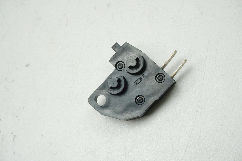 SUZUKI GSX-R 1000 WVBZ K3 K4 Interruptor luz de freno delantero