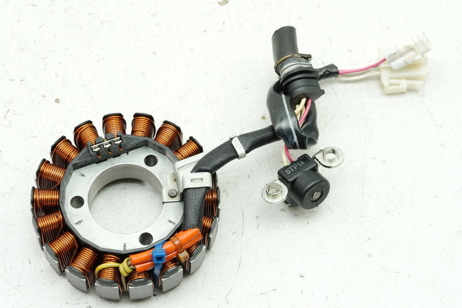 YAMAHA MT 125 A RE11 (RE29) YZF Lima Stator original Generator Lichtmaschine