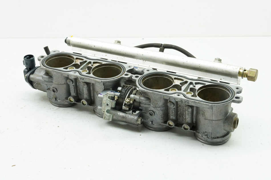 HONDA CBR 1100 XX SC35 Sistema de inyección Cuerpo del acelerador Inyección Inyector