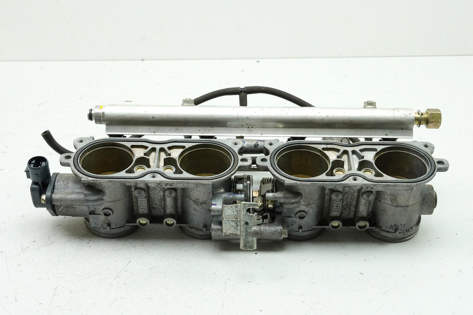 HONDA CBR 1100 XX SC35 Sistema de inyección Cuerpo del acelerador Inyección Inyector