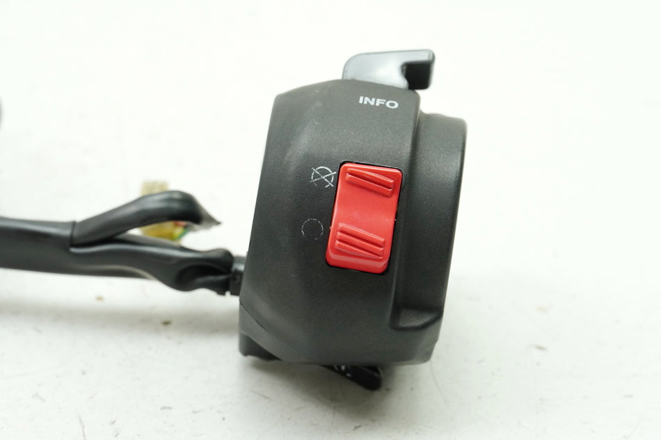 YAMAHA MT 125 A RE11 (RE29 YZF Conmutador de manillar derecho Interruptor combinado Interruptor
