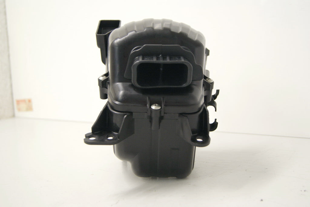 HONDA CBR 125 R JC39 AIRBOX AIR FILTER HOUSING