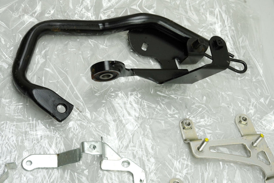 HONDA CBF 1000 FA SC64 Soportes (para chasis)