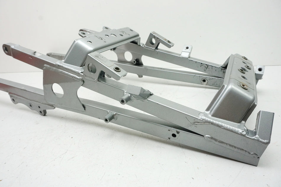 KAWASAKI ZX-9R ZX900B Subchasis trasero Bastidor auxiliar