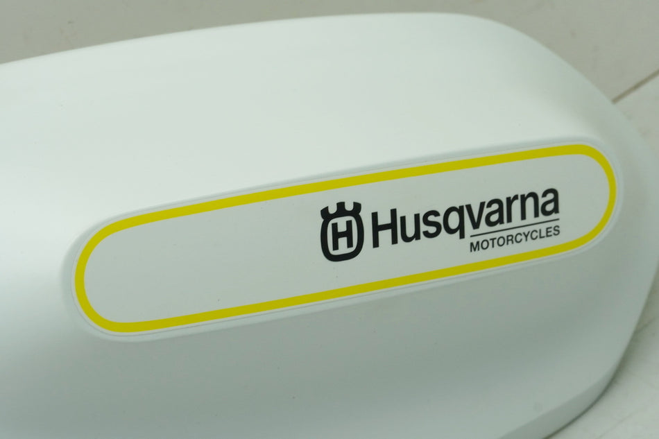 HUSQVARNA Vitpilen HQV 401 Seitenverkleidung rechts Spoiler Tank Abdeckung Cover