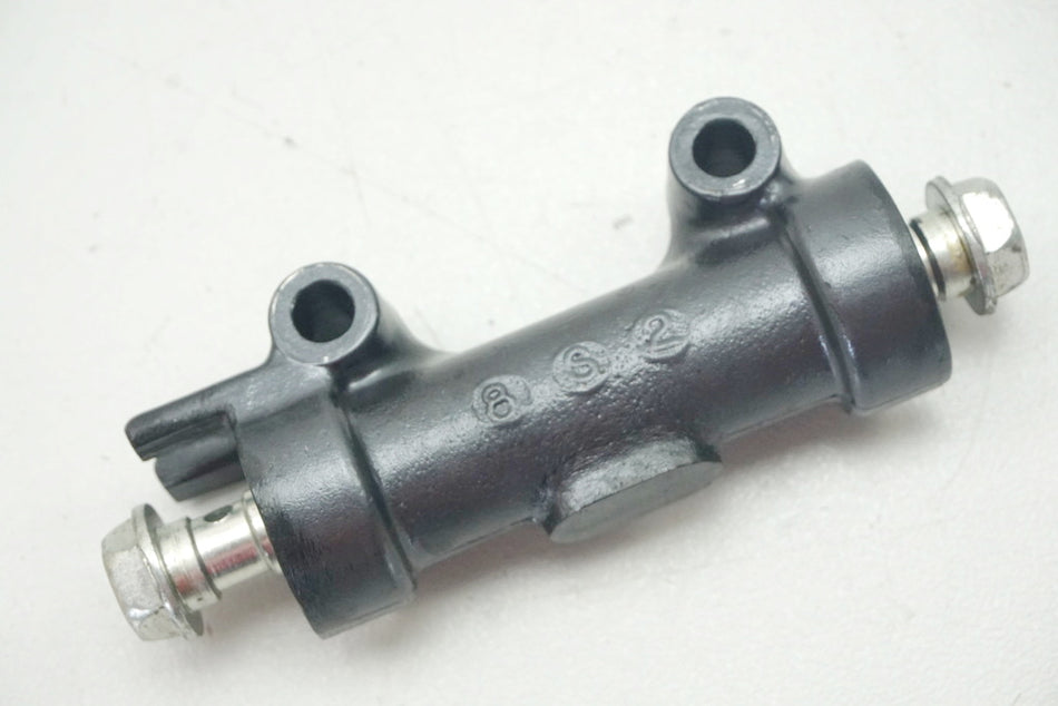 KAWASAKI VN 1500 CLASSIC TOURER VNT 50G FRONT BRAKE DISTRIBUTOR BRAKE CYLINDER